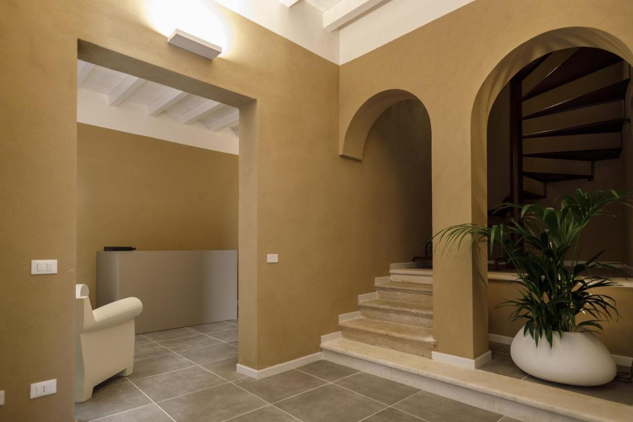 ホテル Palazzo Mancina トラーパニ エクステリア 写真